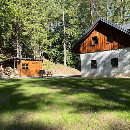 U Studanky Holiday home Zdarky